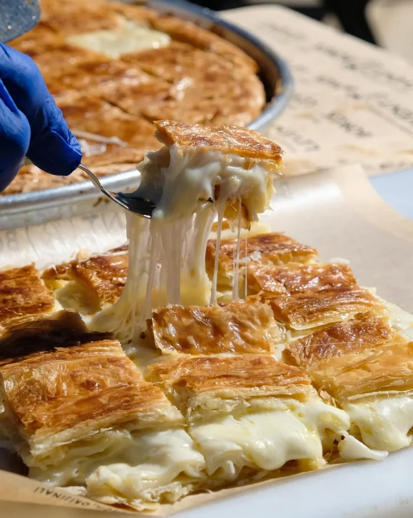 Levent Börek Balat | Bursa Balat Kıymalı Börek | Bursa Balat Peynirli Börek | Bursa Patatesli Börek | Bursa Ispanaklı Börek | Bursa Nilüfer Su Böreği | Bursa Nilüfer Kol Böreği | Tarihi Levent Börek | Bursa Nilüfer Suböreği Sipariş | Bursa Nilüfer Çıtır Çıtır Börek | Bursa Nilüfer Milföy Böreği
